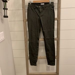 Lila Ryan pants, army green, ankle